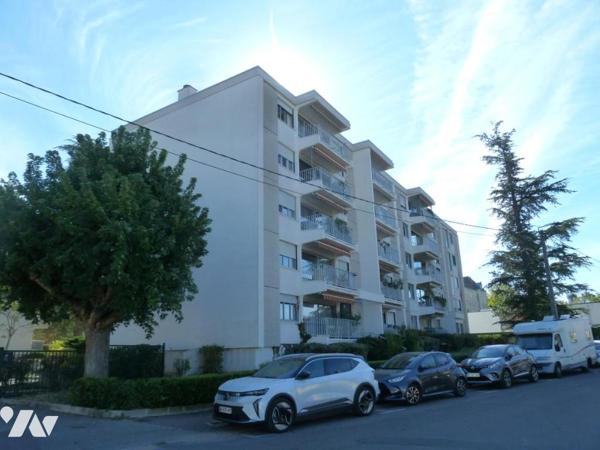  Appartement  type IV, rue Isabelle de Portugal, avec garage, dans résidence avec piscine