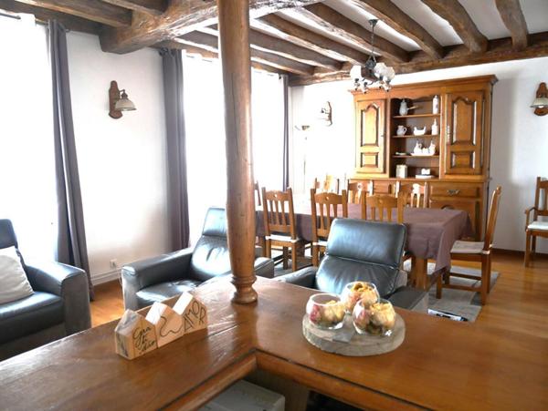 APPARTEMENT CENTRE DE Gournay En Bray 4 CHAMBRES 140 m2