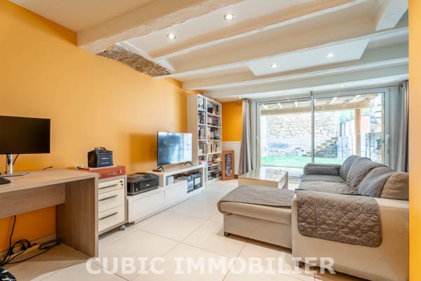 Maison 3 pièce(s) 1 chambre(s) 70 m²