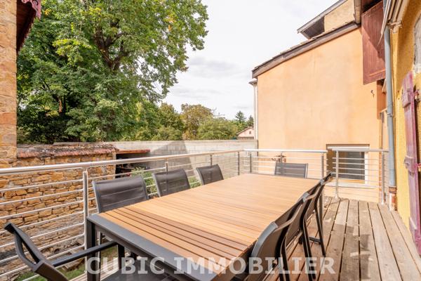Maison 3 pièce(s) 1 chambre(s) 70 m²