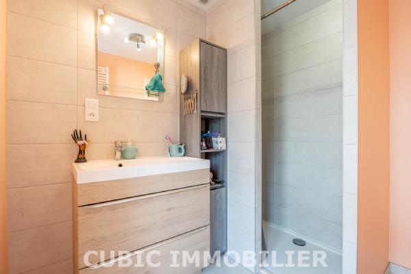 Maison 3 pièce(s) 1 chambre(s) 70 m²