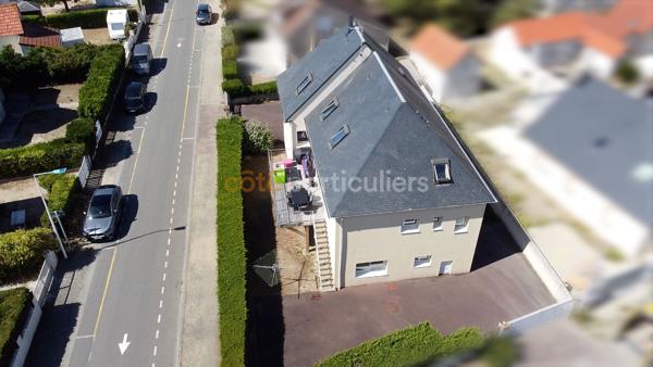 Vente
                Maison260 m² - 8 Pièces -
                    BREHAL (50290)