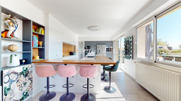 Vente
                Maison260 m² - 8 Pièces -
                    BREHAL (50290)