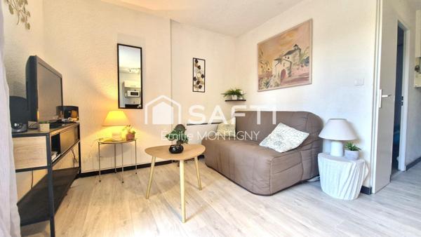 Appartement meublé -1 chambre - jardin terrassé - place de parking - piscine - tennis