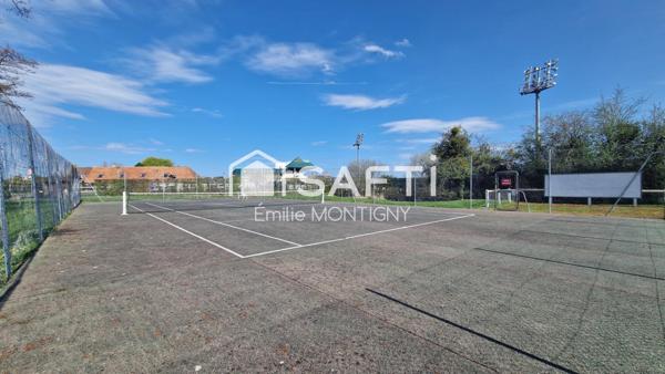 Appartement meublé -1 chambre - jardin terrassé - place de parking - piscine - tennis