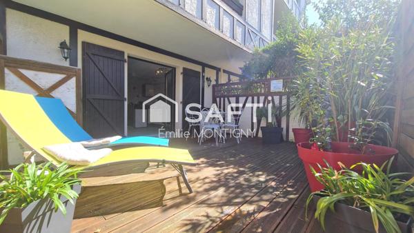 Appartement meublé -1 chambre - jardin terrassé - place de parking - piscine - tennis