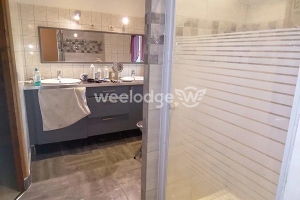 Maison à vendre 9 pièces de 283 m² à Saint-Agnant-de-Versillat