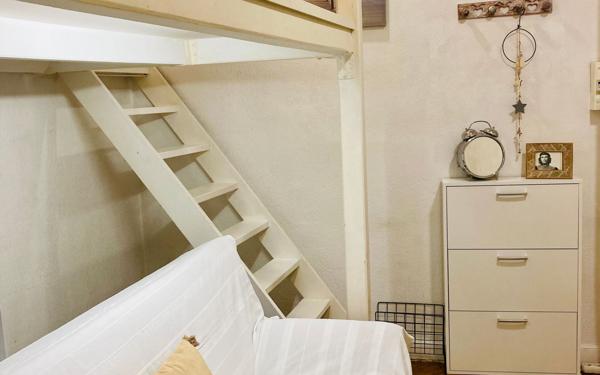 Appartement à vendre    1 pièce •  Nice