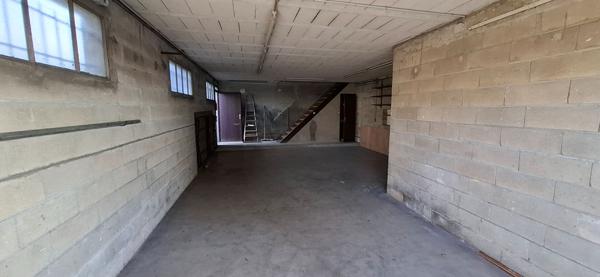 LOCAL PROCHE SOISSONS