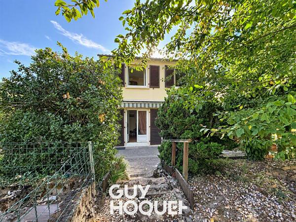 Charmante Maison de Ville, 4 Chambres, Jardin et cour - 71000 MACON