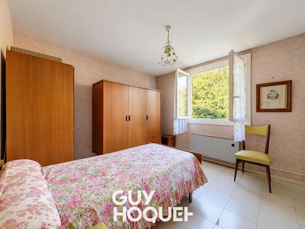 Charmante Maison de Ville, 4 Chambres, Jardin et cour - 71000 MACON