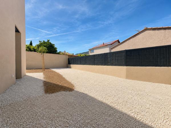 Maison mitoyenne neuve  91 m² T4 – Quatre Chemins des Routes, Classe énergétique A