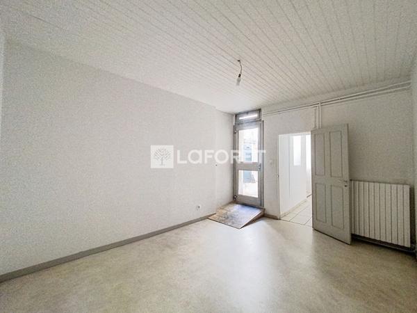 Location bureau Orange - 68 m² - 680 €/mois
