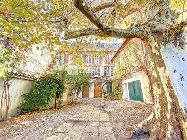 Location bureau Orange - 68 m² - 680 €/mois