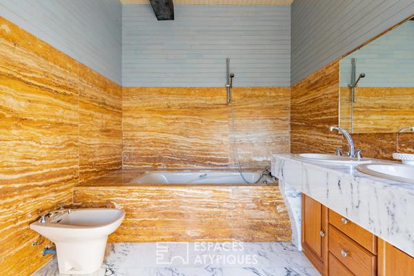 Maison de caractère avec volumes généreux et potentiel à Alet-les-Bains