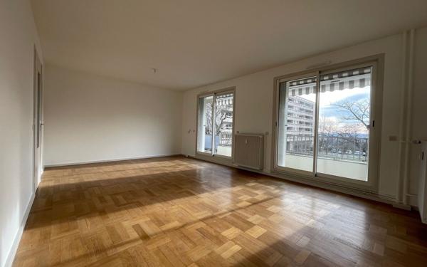 Appartement à louer    3 pièces • 77,15 m2 Caluire-et-Cuire