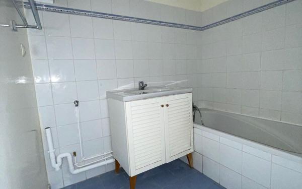 Appartement à louer    3 pièces • 77,15 m2 Caluire-et-Cuire