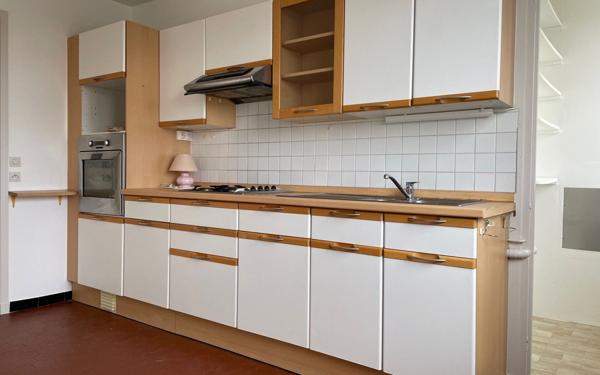 Appartement à louer    3 pièces • 77,15 m2 Caluire-et-Cuire