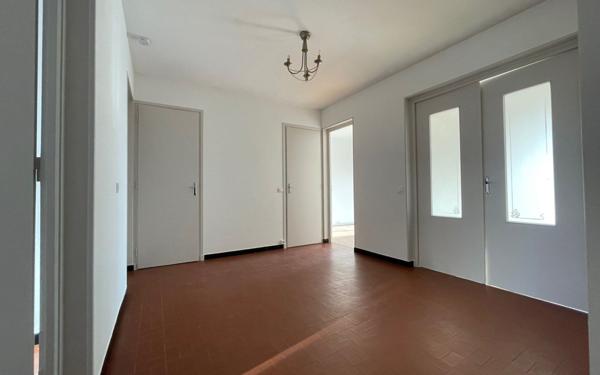 Appartement à louer    3 pièces • 77,15 m2 Caluire-et-Cuire