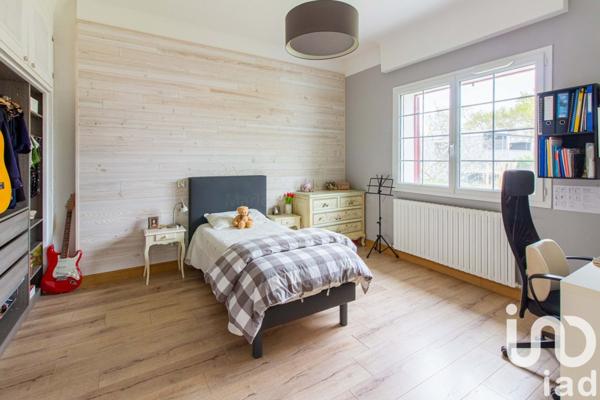 Maison à vendre 7 pièces 200 m² Cestas