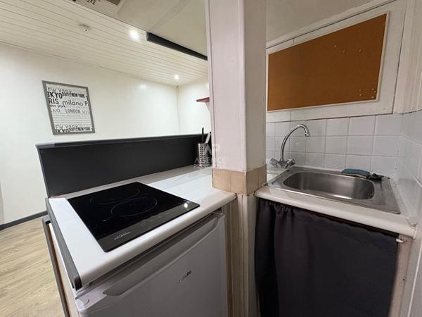 Appartement Saint Germain En Laye 1 pièce(s) 14.46 m2 €123 625 ** - Référence 17500