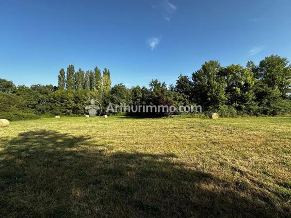 Vente Terrain 8611 m2 à Saint-Astier