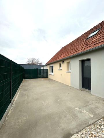 "MAISON ALLONNES 4 PIECES 90M2"