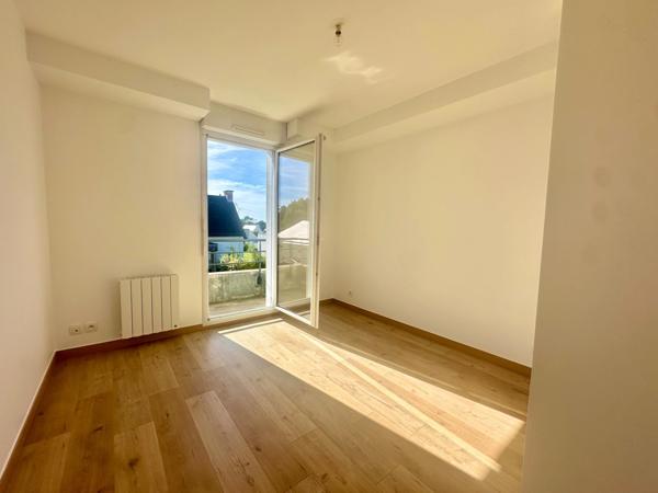 APPARTEMENT T4 86 m² - SAINT AVÉ