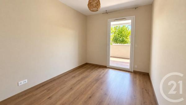 Appartement F3 à vendre  3 pièces - 70 m 2   AHETZE  - 64