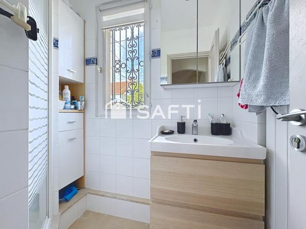 Charmante maison 4 chambres, au calme, avec terrasses et jardin exposés Sud, DPE C