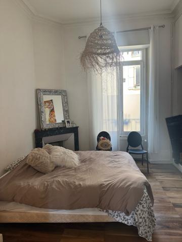 Appartement 5 pièce(s) 3 chambre(s) 140 m²