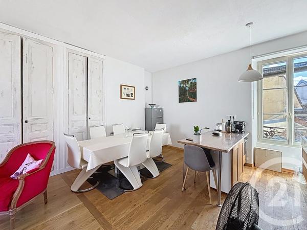 Appartement F2 Bis à vendre  3 pièces - 57,13 m 2   SENS  - 89