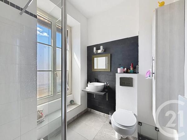 Appartement F2 Bis à vendre  3 pièces - 57,13 m 2   SENS  - 89