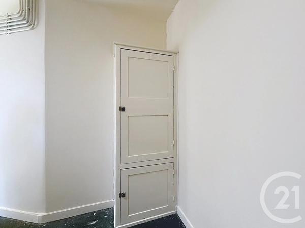 Appartement F2 Bis à vendre  3 pièces - 57,13 m 2   SENS  - 89