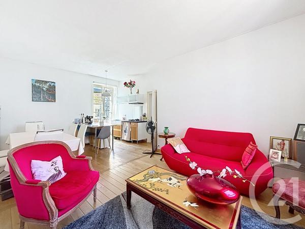 Appartement F2 Bis à vendre  3 pièces - 57,13 m 2   SENS  - 89