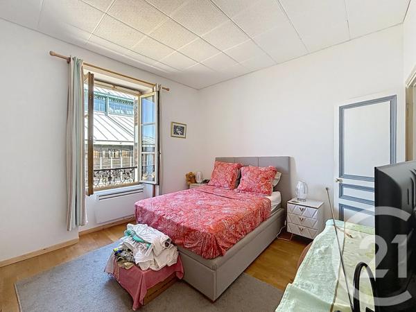 Appartement F2 Bis à vendre  3 pièces - 57,13 m 2   SENS  - 89