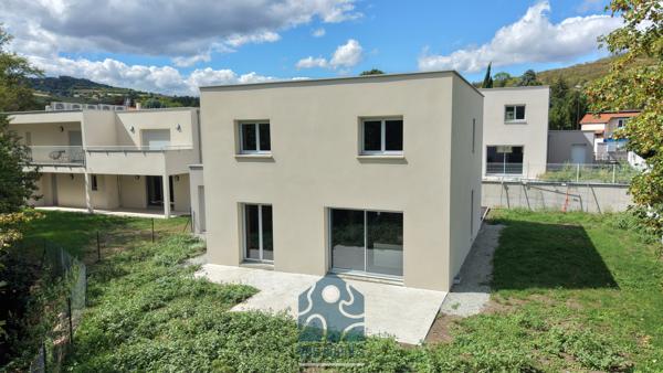 Maison 6 pièce(s) 5 chambre(s) 129 m²