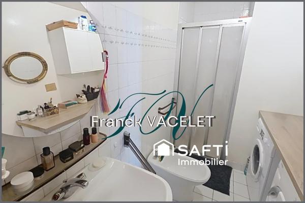 Maison authentique avec deux logements distincts