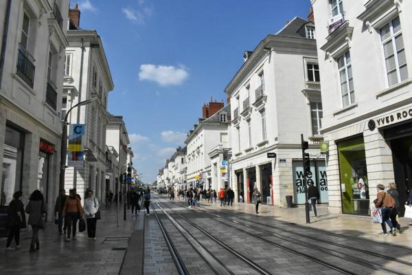 TOURS HYPER CENTRE BURAUX A LOUER 266 M²