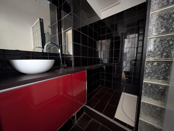 Appartement 1 pièce - 30 m² Exclusivité efficity