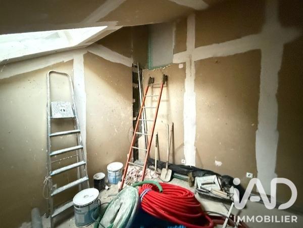 Immeuble à vendre 111 m² Nemours