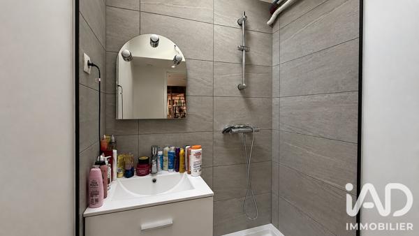 Immeuble à vendre 111 m² Nemours