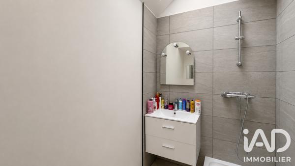 Immeuble à vendre 111 m² Nemours