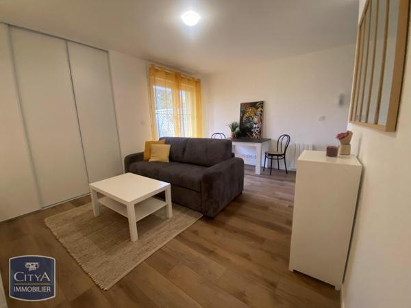 Location appartement Saint-Germain-lès-Arpajon (91180) 1 pièce 24.23m²
