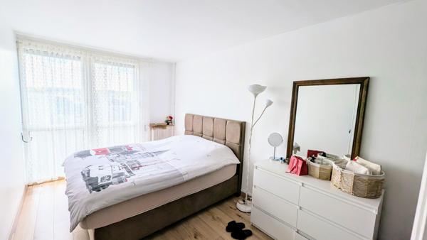 A  ORLY CE CHARMANT APPARTEMENT EN TRIPLEX LUMINEUX Quartier TERRASSE-CALMETTE ,