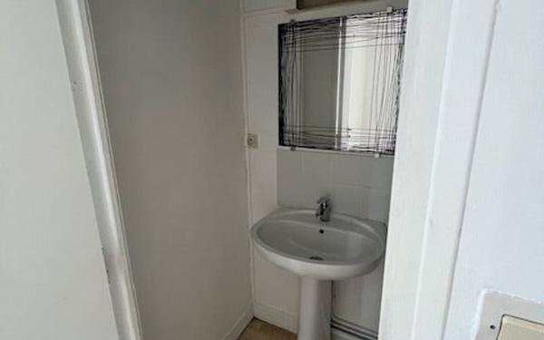 Maison à louer    3 pièces •  Rânes