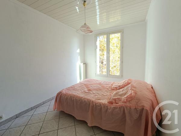 Appartement F4 à vendre  4 pièces - 70 m2 MARSEILLE - 13015