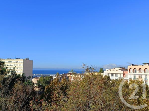 Appartement F4 à vendre  4 pièces - 70 m2 MARSEILLE - 13015
