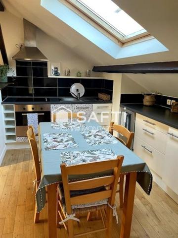 Centre ville, écoles, métros et commerces à 3 min