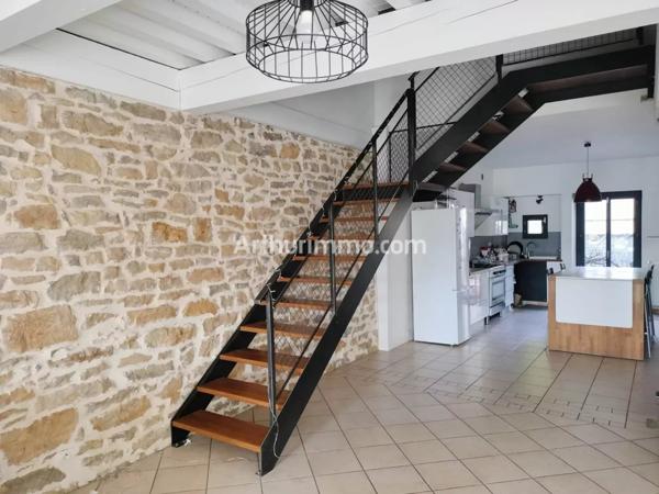 Vente Maison 6 pièces 184 m2 à Lons-le-Saunier